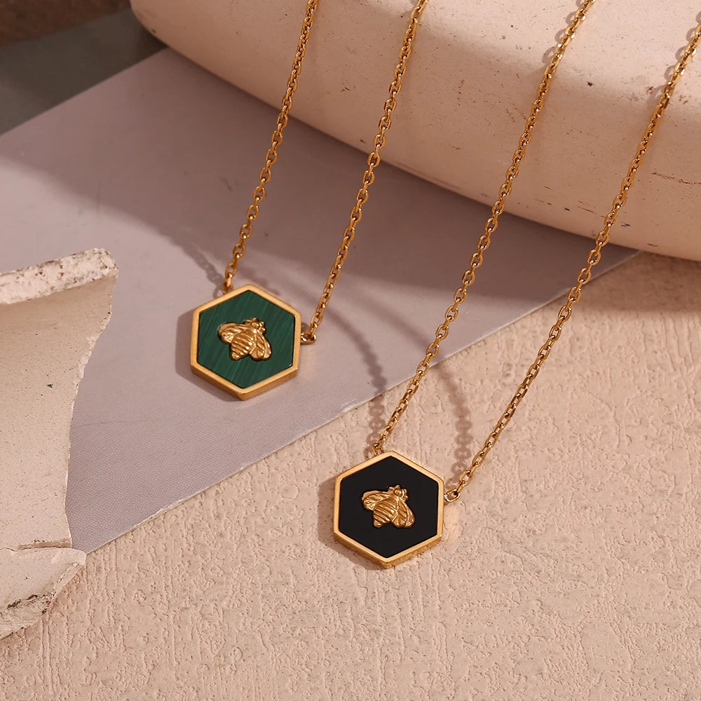 Queen Bee - Necklace
